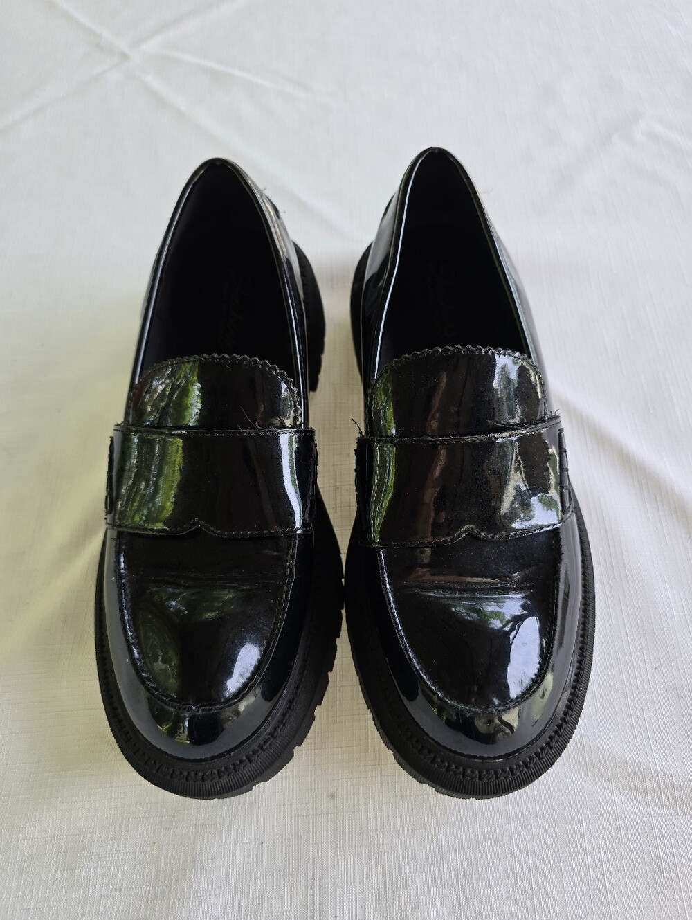 Skechers Black Patent Leather Platform Loafers - Classic Style